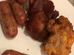 -东方红海鲜百汇(国际大厦店)