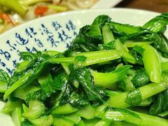 -胡桃里音乐餐厅(陶溪川店)(川湘赣菜·世界百大酒庄直供红酒·音乐表演)