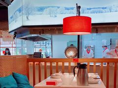 大堂-北院·果木烤鸭·25年东北菜(创意产业园店)