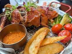 -埠口精酿夜景餐酒吧· BREWPORT BISTRO(长嘉汇重庆之眼店)