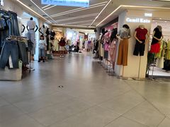 -广州白马服装市场