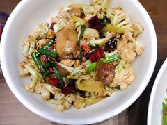 -八碗湘长沙市井菜(坡子街店)