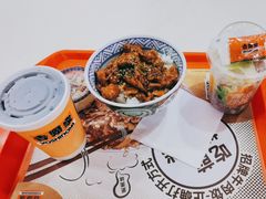-吉野家(黑牛城道店)