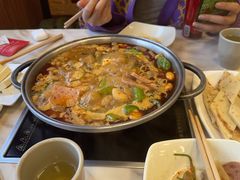 -彭记铁锅肥肠(东四总店)