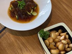 -新天明砂锅鱼头煲