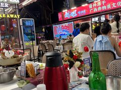-刘姐啤酒鱼民族演艺餐厅(西街总店)