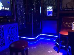 -欢乐迪KTV(南坪上海城店)
