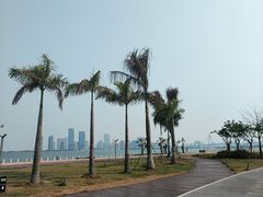 -万绿园