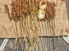 -老街烧烤大排档·地道湖北菜·龙虾馆(汉口火车站店)