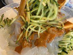 -老码头黑皮肘子锅包肉熏酱水饺(文政街店)