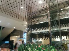 -圣河湾虾饺美食(站前店)