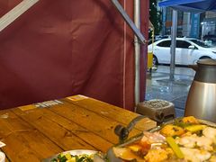 -后街佬·炭火鲜鱼杂(南城店)