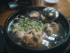 参鸡汤-包装马车·韩国料理·포장마차