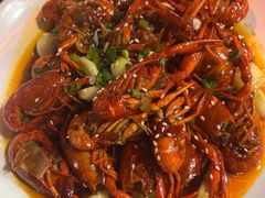 -捌贰虾蟹·江湖菜馆(江汉路店)