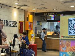 -麦当劳(上海虹桥站30B检票口楼上)