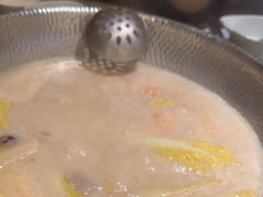 -捞王锅物料理(上海世茂广场店)