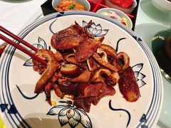 老卤合拼-江城小馆陕南妈妈菜·全球旅行餐厅(钟楼店)