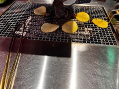 -又见炊烟炭火烤肉(五一新村店)