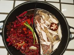 -贰回巷火锅馆(钟楼店)