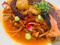 木姜子章鱼腿扇贝意面-LESCEDARS Brasserie Bistro香柏树