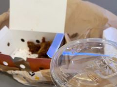 -麦当劳(中二横路店)