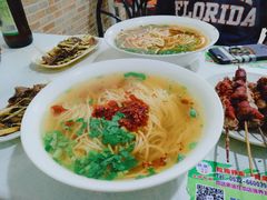 -鑫明明拉面(宁化路店)