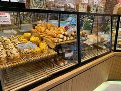 面包甜点陈列柜-山崎面包(百联世纪店)