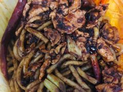 -辣风芹酱香米粉(新疆炒米粉软件园店)