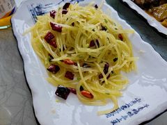 -福园东北菜饺子铁锅炖