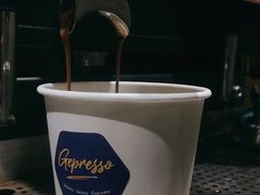 澳白-吉派索自家烘焙咖啡馆(千佛山店)