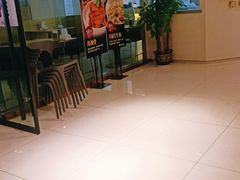 等位区-醉得意(雨滴广场店)
