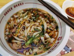 -呷佬·长沙手工米粉(金沙江路店)