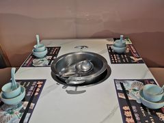 -马家斑.鲜鱼火锅(松湖万科店)