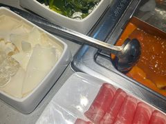 -海底捞火锅(杭州滨江九宜城店)