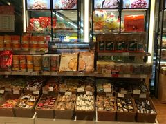 零售区-来伊份(我格广场武宁路店)