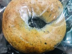 -啊噗吐呦现场烘焙(麦凯乐店)