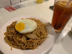 -新大咀港式茶餐厅(宝山万达店)
