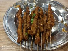 -江城燕子大排档(江汉路步行街店)