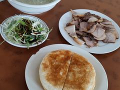 -铁东熏肉大饼铺