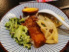 -胡须张鲁肉饭(美食文化馆店)