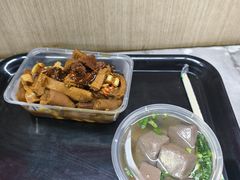 -阿姨牛杂(北京路店)