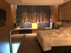 -苏州金鸡湖中茵皇冠假日酒店