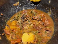 -万里闯关东铁锅炖菜馆(高新旗舰店)