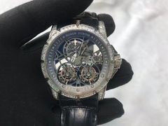 -用真奢侈品名表名包回收中心(朝阳万达店)