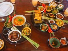 -DiAtas by Art Cafe Bumbu Bali