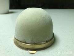 -蜜蜂小象·榴莲千层蛋糕(时代汇11栋店)
