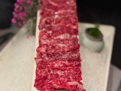 -左庭右院鲜牛肉火锅黑金店(陆家嘴中心店)
