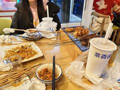 -烤满分·东北烧烤(首经贸店)