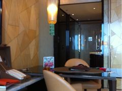 -上海浦东丽思卡尔顿酒店