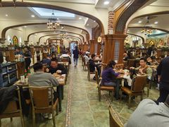 大堂-清真·玛丽亚新疆菜主题餐厅(浙江中路店)